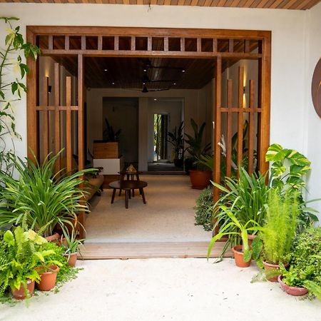Akiri Dhigurah Hotel Dhigurah  Exterior photo