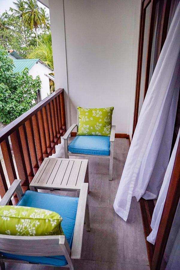 Akiri Dhigurah Hotel Dhigurah  Exterior photo