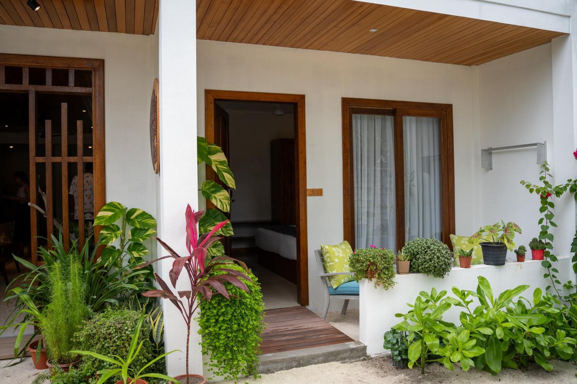 Akiri Dhigurah Hotel Dhigurah  Exterior photo